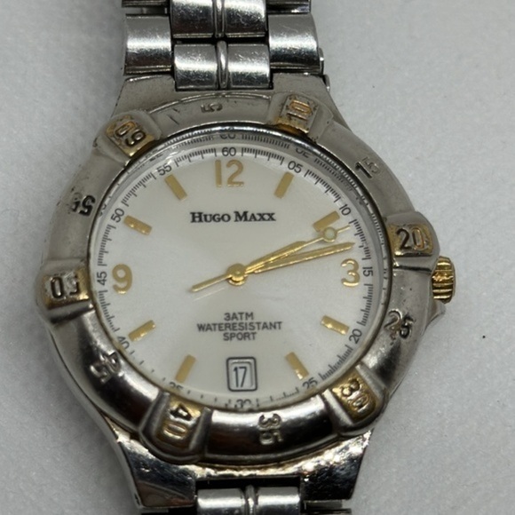 Hugo Maxx Men's Dress Watch. Calendar‎ On Face. Gold Accents​​​​​​​​​​